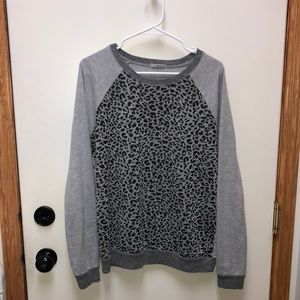 STITCH FIX AMADE lightweight, crew neck sweatshirt